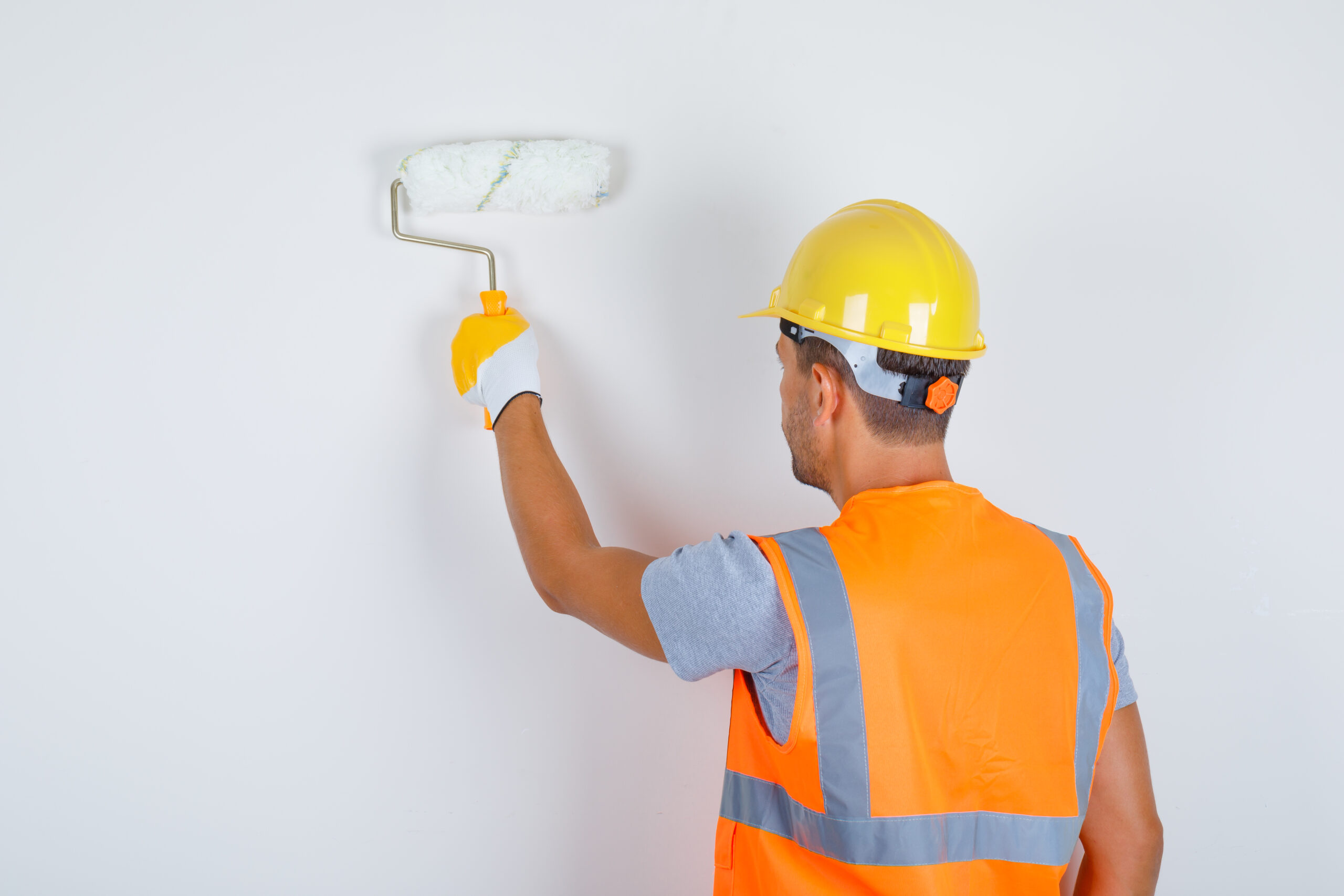 Benefits of Professional Painting Services for Dubai Offices and Workspaces